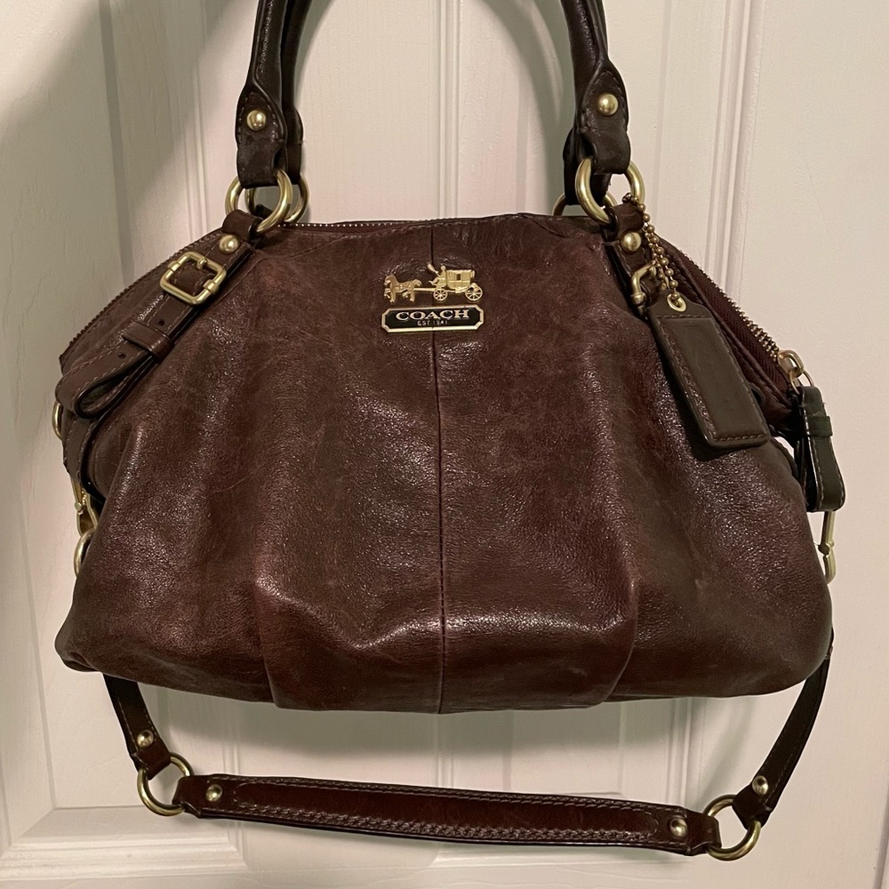 Coach purse, brown, used in great condition